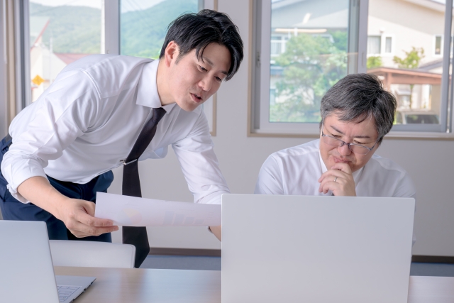 社員が働く様子